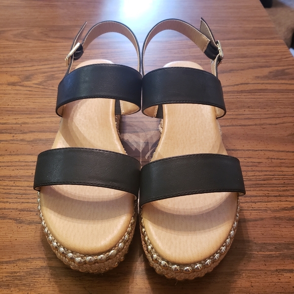 Seven Dials Shoes - Seven dials Womens Black Sandals Sz 9.5